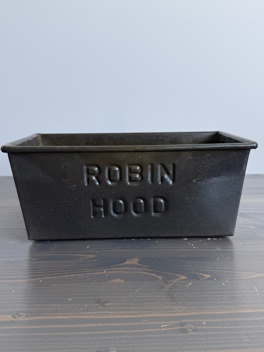 Vintage metal ROBIN HOOD loaf pan